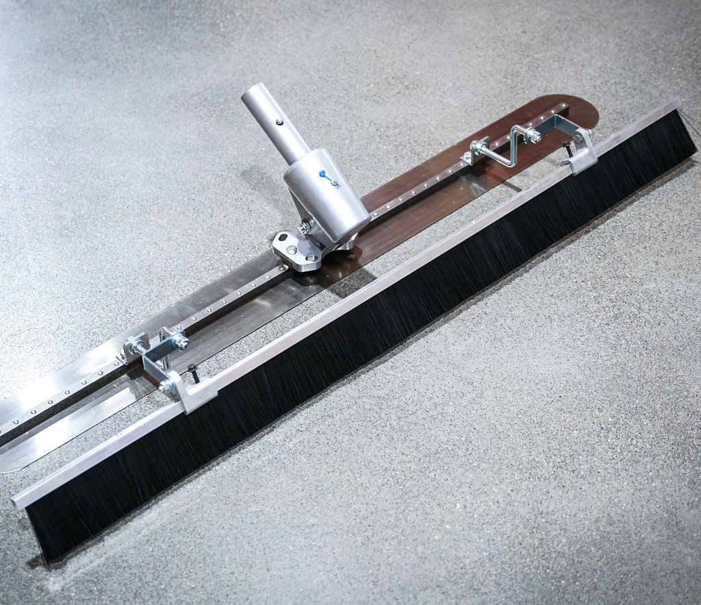 Manganese Steel Fresno Broom Set